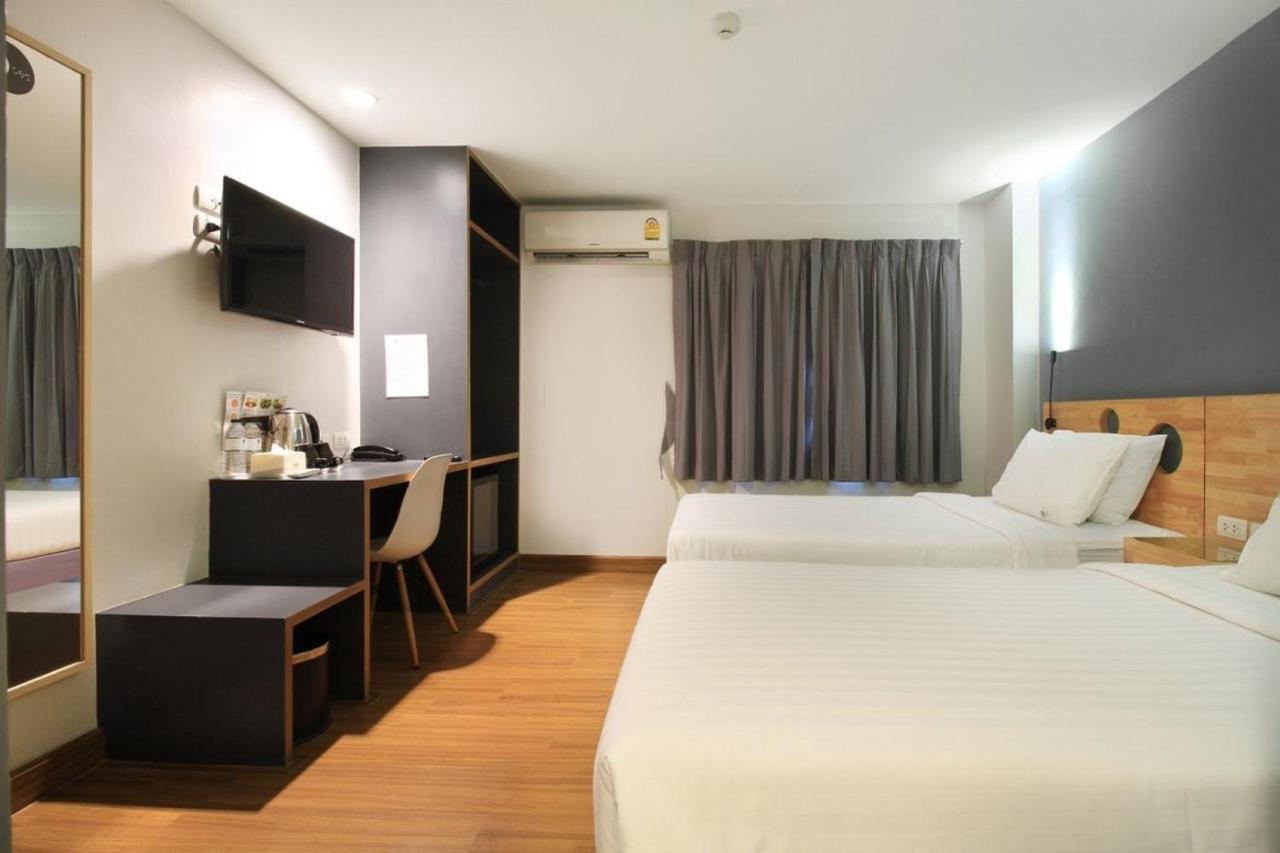 Mybed Sathorn Hotel Bangkok Ngoại thất bức ảnh